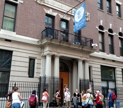 Besuch des University Settlement - HAWK Fakult&auml;t Management, Soziale Arbeit, Bauen Holzminden