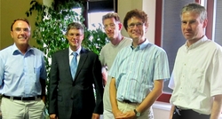 (v.l.) Klaus Korts, Prof. Dr. Wolfgang Vi&ouml;l, Stephan Ferneding, Johannes Kellner, Dr. J&uuml;rg