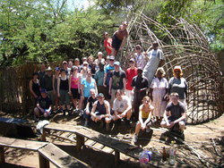 Bau einer Zuluh&uuml;tte